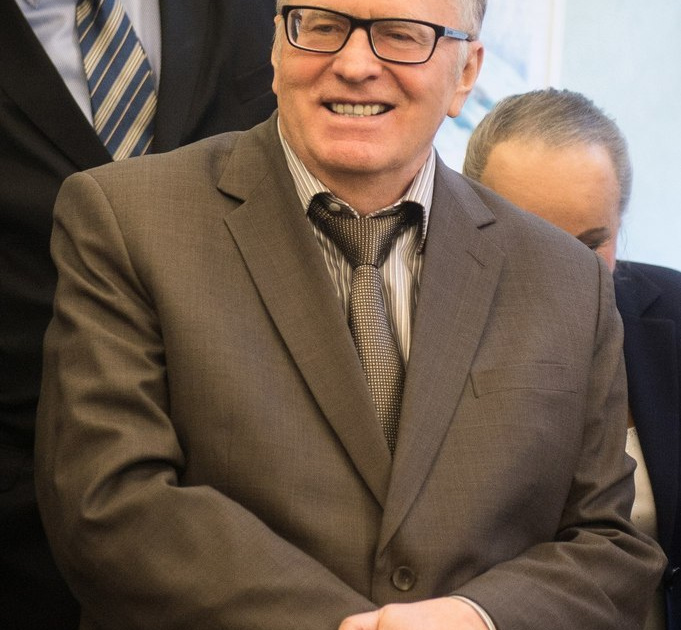 Помощник жириновского сафонов фото