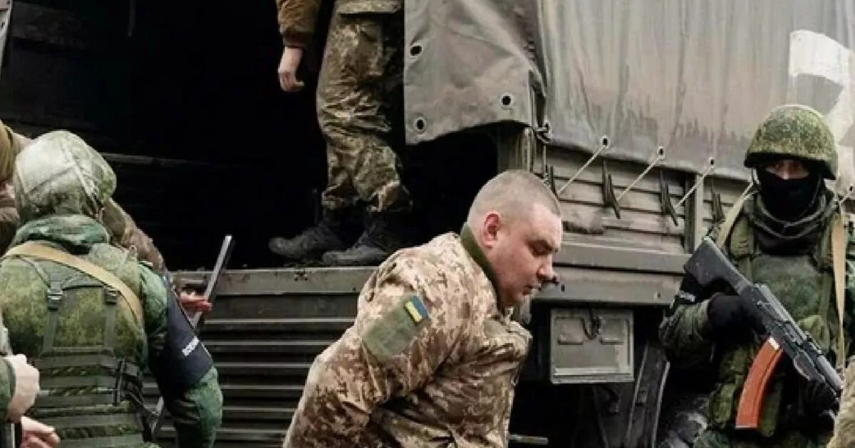 Хохлы взяли в плен. Русские солдаты на Украине. Украинские военные. Спецназ России.