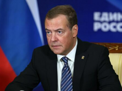 В Германии начнется обеление правящего альянса, считает Медведев
