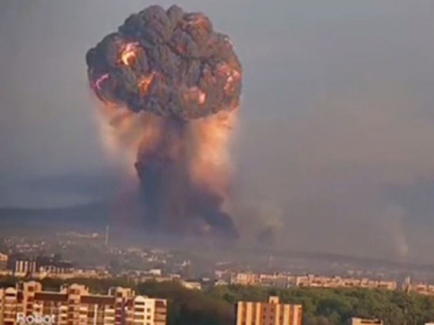 После взрыва "снарядов с ураном" на Украине происходит нечто странное