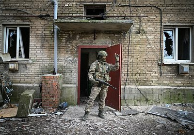 Российские военные нашли солдата ВСУ, который прятался в Авдеевке