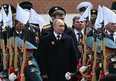 Путин пообещал военным расширить линейку российских боевых аппаратов