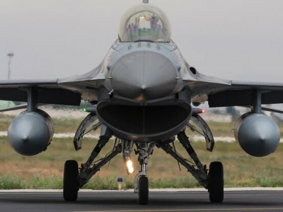 Дания сказала, когда Украина получит F-16