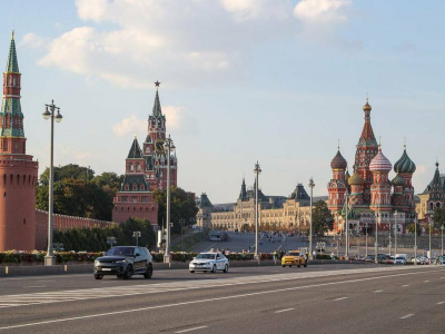 Аномально жаркий октябрь ждет жителей Москвы