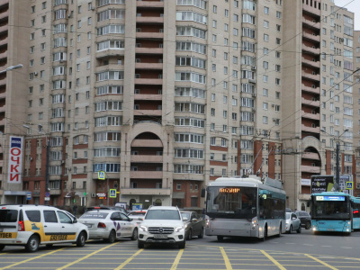 Китайские автомобили теряют спрос в Петербурге